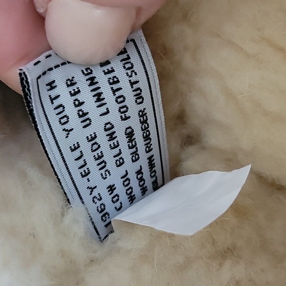 Bearpaw Ellie Boot - Picture 10 of 10